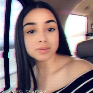 Meet your Posher, Alexandra